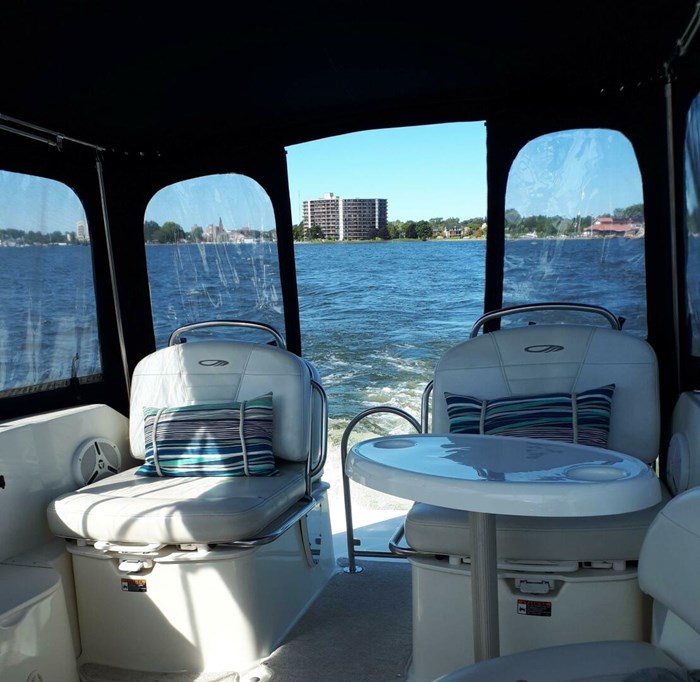 2007 Maxum 2600 SE Photo 9 sur 24