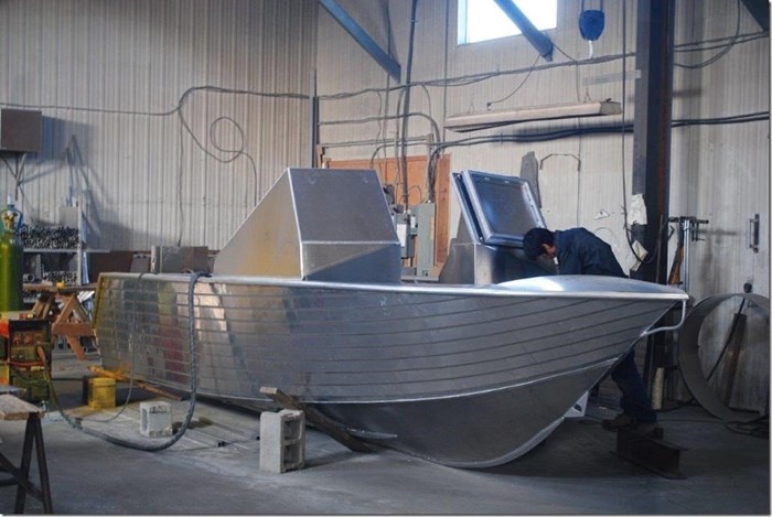 2024 Henley Manitou 20 - *** Boat Only Photo 7 of 10