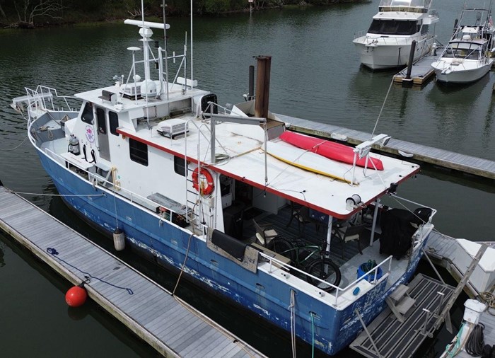 1999 Rodriquez 50 Pilothouse Photo 14 sur 34