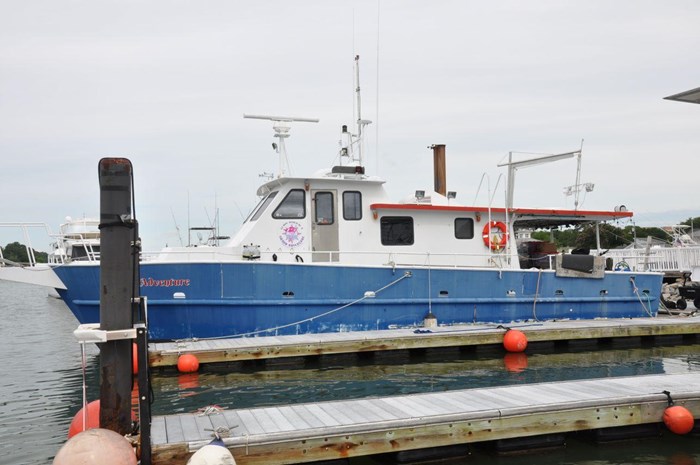 1999 Rodriquez 50 Pilothouse Photo 2 sur 34