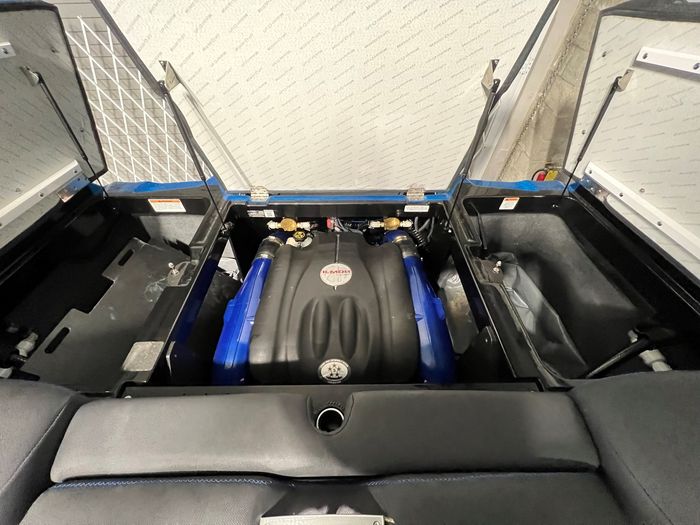 2018 MasterCraft XT22 Photo 6 of 12