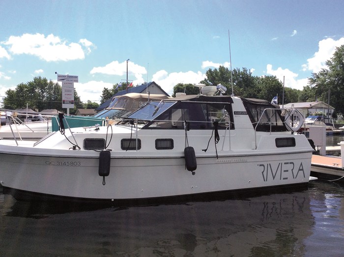 1989 CARVER RIVIERA 2807 Photo 1 of 22