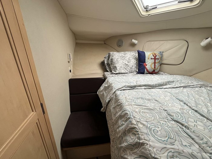 1996 Carver 370 Aft Cabin Photo 49 sur 63