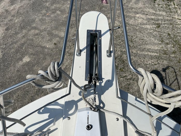 1996 Carver 370 Aft Cabin Photo 24 sur 63