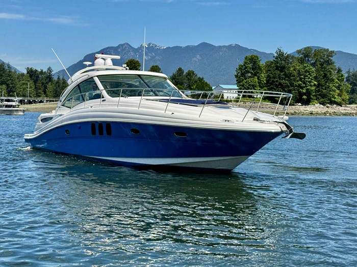 2006 Sea Ray 48 Sundancer Photo 3 sur 35