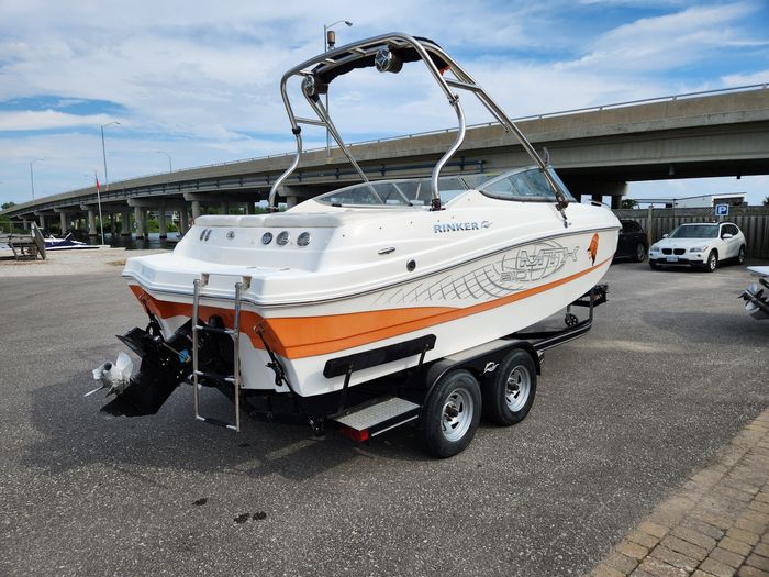 2009 Rinker 210 MTX Cuddy Photo 6 sur 35