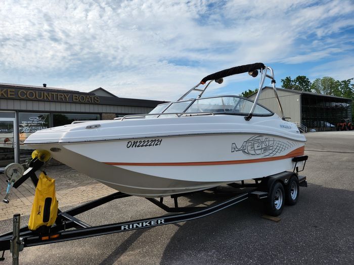 2009 Rinker 210 MTX Cuddy Photo 11 sur 35