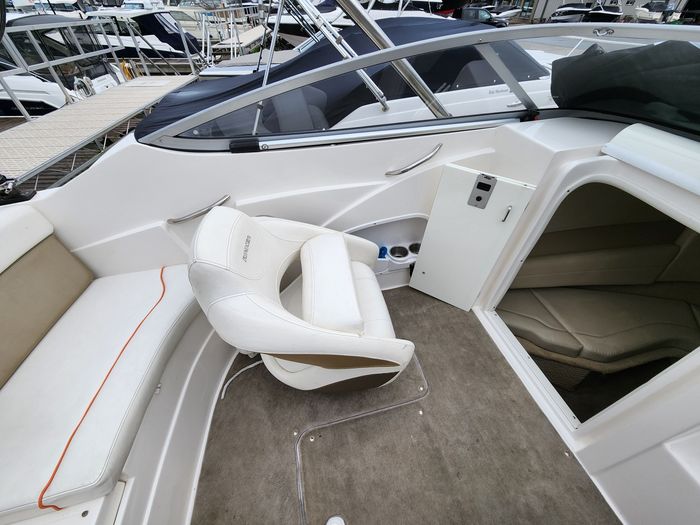 2009 Rinker 210 MTX Cuddy Photo 25 sur 35