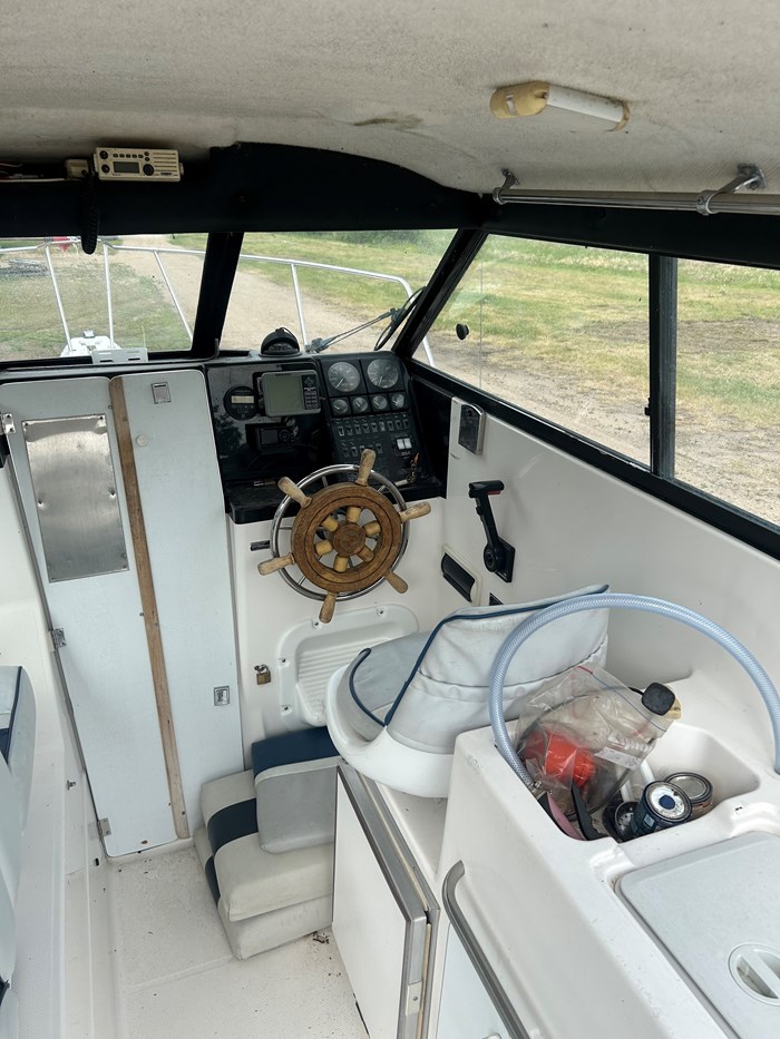 1992 bayliner trophy Photo 4 of 6