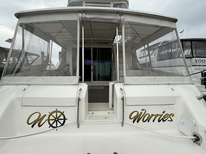 1995 Sea Ray 550 Sedan Bridge Photo 16 sur 72