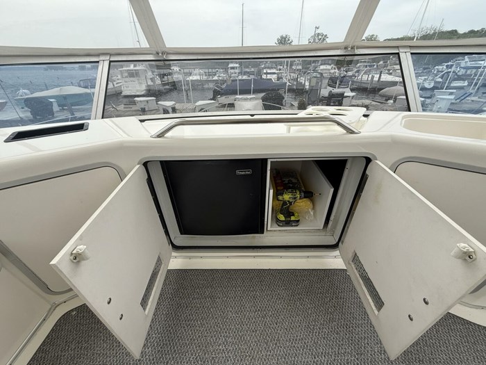 1995 Sea Ray 550 Sedan Bridge Photo 33 sur 72