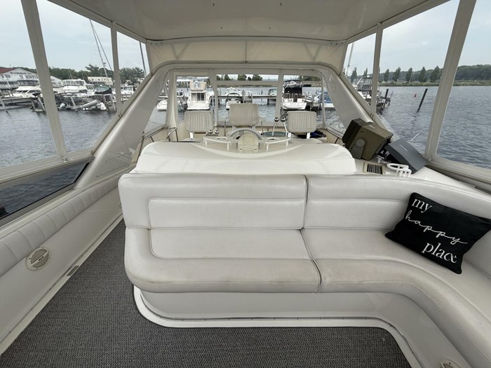 1995 Sea Ray 550 Sedan Bridge Photo 35 sur 72