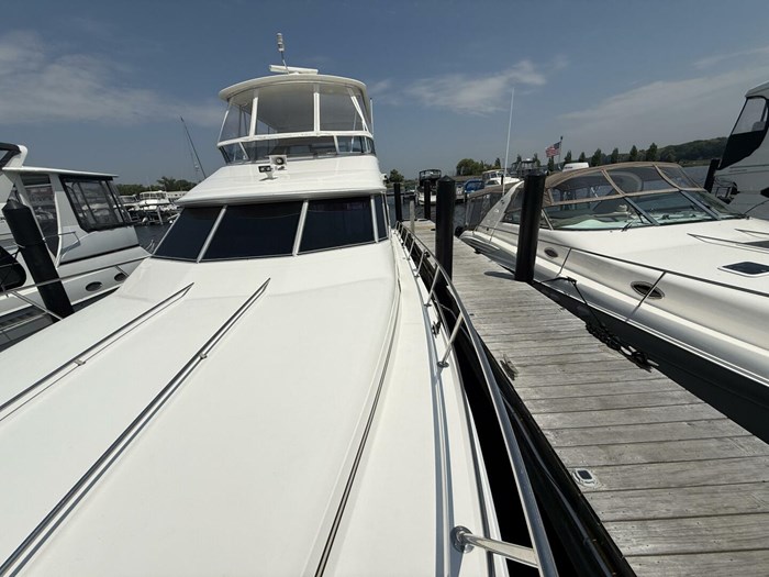 1995 Sea Ray 550 Sedan Bridge Photo 8 sur 72