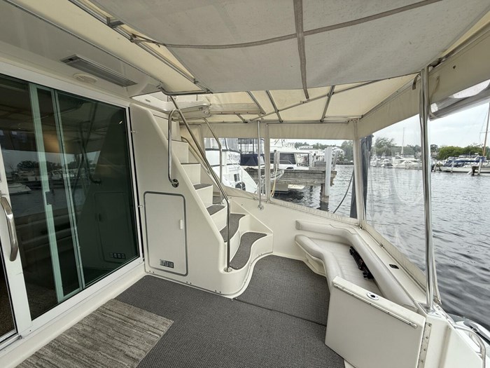 1995 Sea Ray 550 Sedan Bridge Photo 13 sur 72
