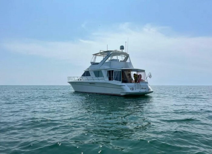 1995 Sea Ray 550 Sedan Bridge Photo 71 sur 72