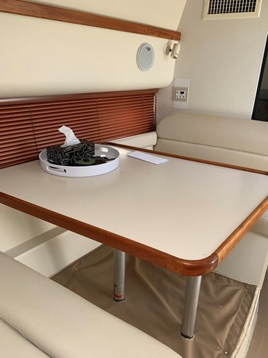 1998 Cruisers Yachts 3375 Esprit Photo 6 of 7