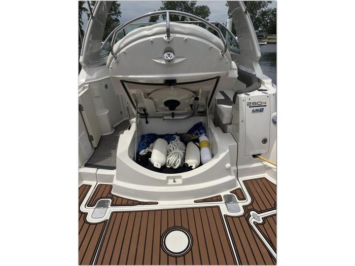 2014 Monterey 280 Sport Yacht Photo 20 sur 55
