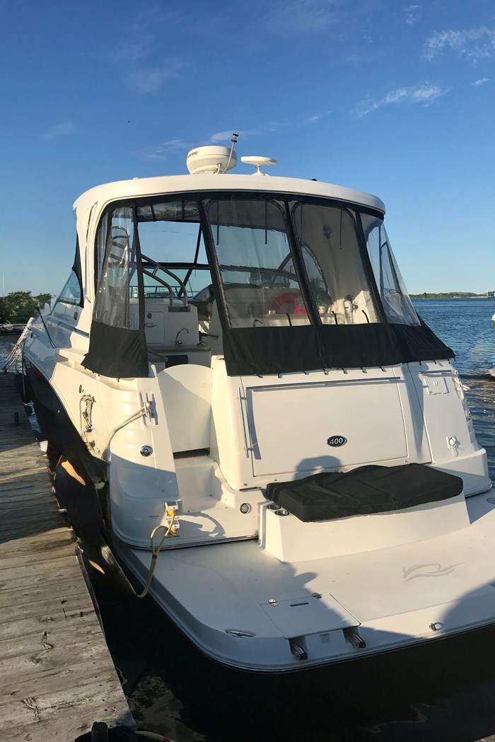 2007 Rinker Express Cruiser Photo 5 of 35