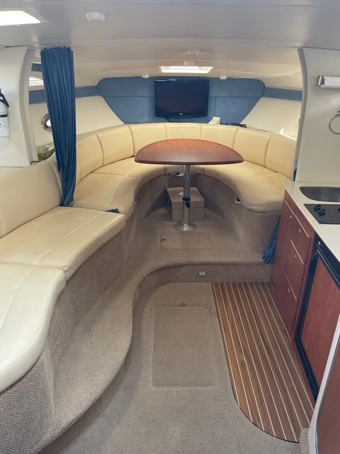 2007 Bayliner 325 Photo 5 sur 8