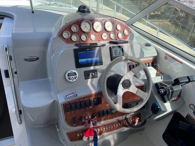 2007 Bayliner 325 Photo 4 sur 8
