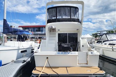 2005 Carver Super Sport 33 Photo 4 sur 36