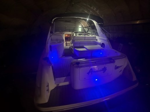 1997 Sea Ray Sundancer 330 Photo 99 of 101