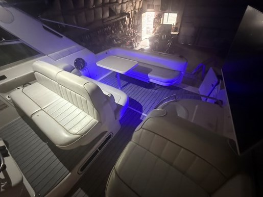 1997 Sea Ray Sundancer 330 Photo 39 of 101