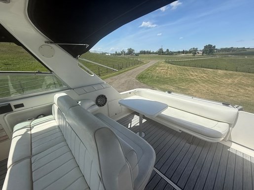 1997 Sea Ray Sundancer 330 Photo 75 of 101