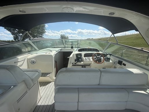 1997 Sea Ray Sundancer 330 Photo 74 of 101