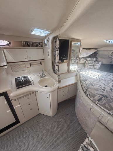 1997 Sea Ray Sundancer 330 Photo 96 of 101