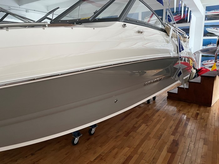 2022 Stingray 201DC Photo 4 of 6