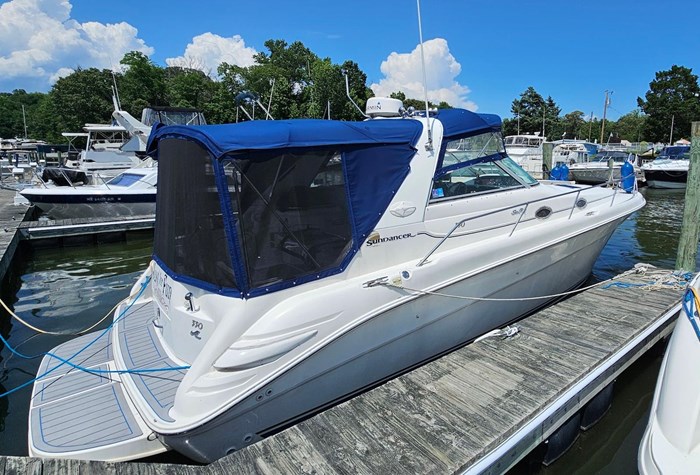 1998 Sea Ray 330 Sundancer Photo 3 sur 20