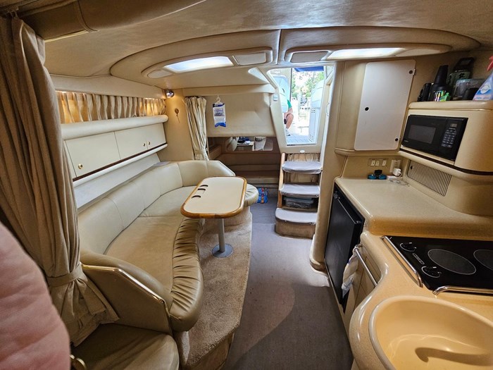 1998 Sea Ray 330 Sundancer Photo 12 sur 20