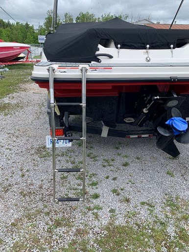 2018 Sea Ray SPX 190 Photo 5 of 32
