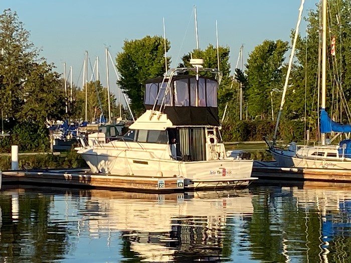 1994 silverton 34C convertible flybridge Photo 7 of 71