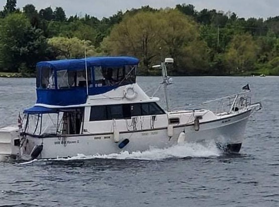 1976 silverton/mainship 34T Photo 1 of 16