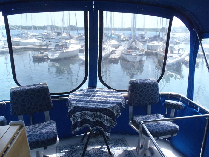 1976 silverton/mainship 34T Photo 3 of 16
