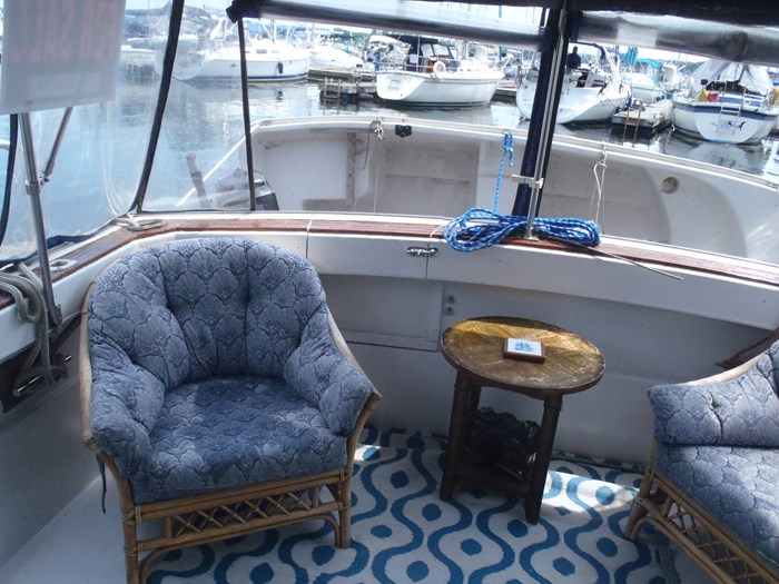 1976 silverton/mainship 34T Photo 5 of 16