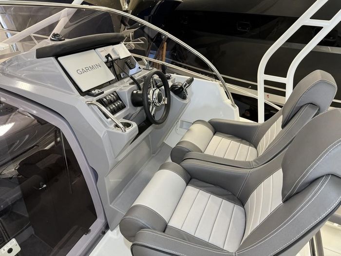 2023 Jeanneau LEADER 9.0 WA Photo 8 sur 13