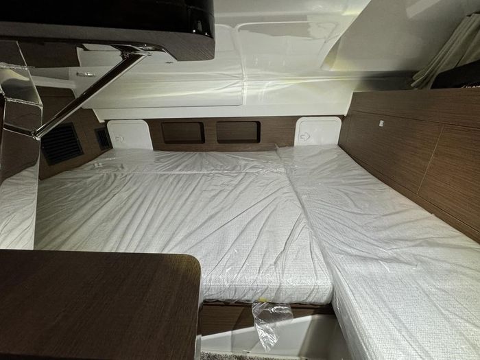 2023 Jeanneau LEADER 9.0 WA Photo 11 sur 13