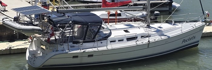 2004 Hunter 44 DS (426) Photo 2 of 26