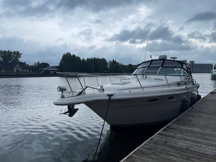 1996 Sea Ray 330 Sundancer Photo 3 of 37