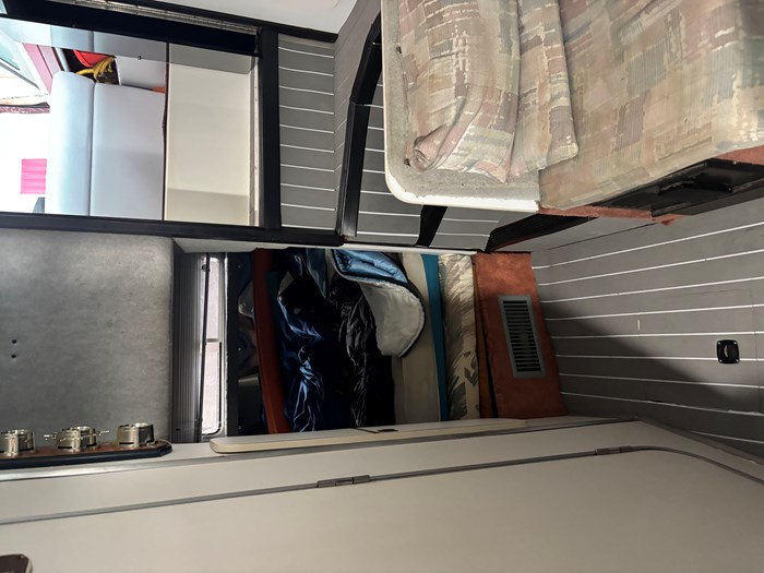 1990 Thundercraft 290 Photo 5 of 14