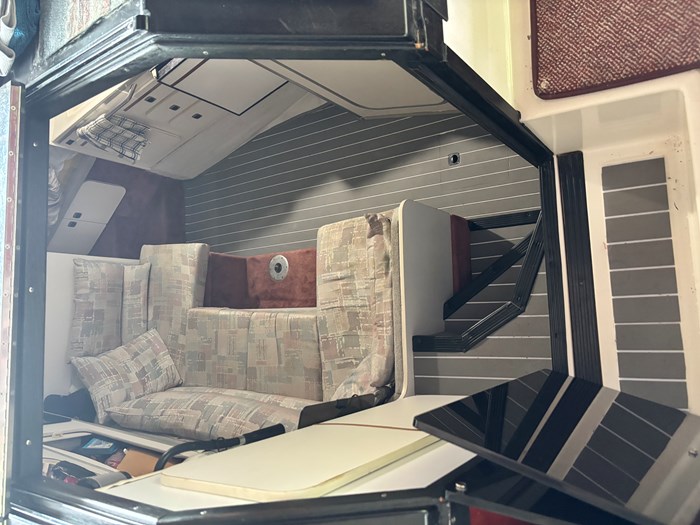 1990 Thundercraft 290 Photo 8 of 14