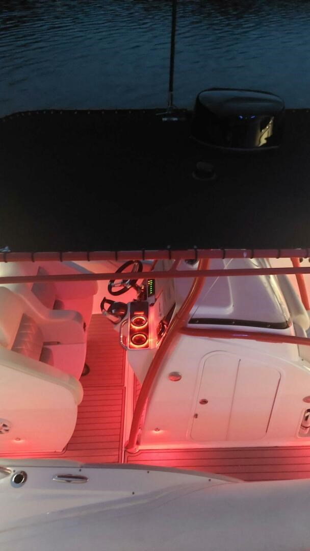 2016 Airship 330 Photo 15 of 22