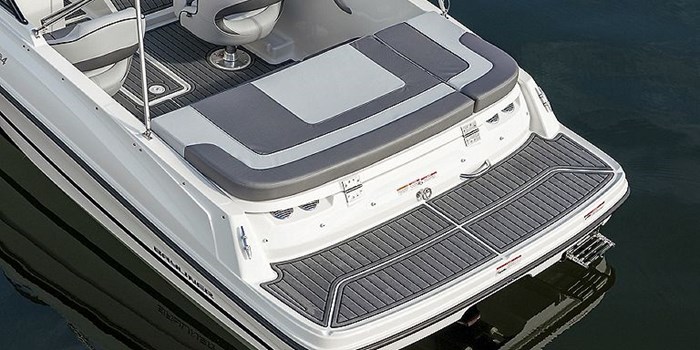 2024 Bayliner VR4 Bowrider Photo 8 of 9