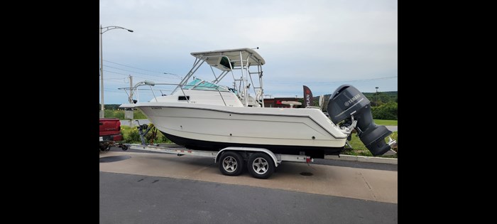 2000 robalo 2440 Photo 31 of 32