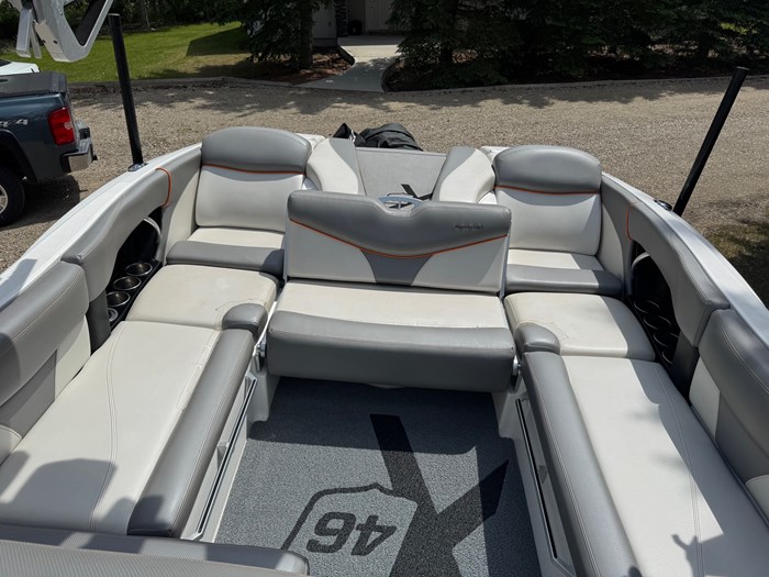 2016 Mastercraft X46 Photo 7 of 13