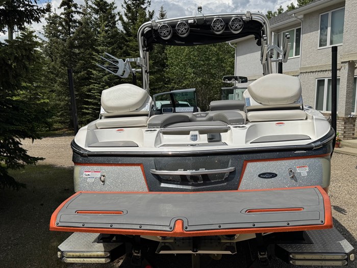 2016 Mastercraft X46 Photo 9 of 13