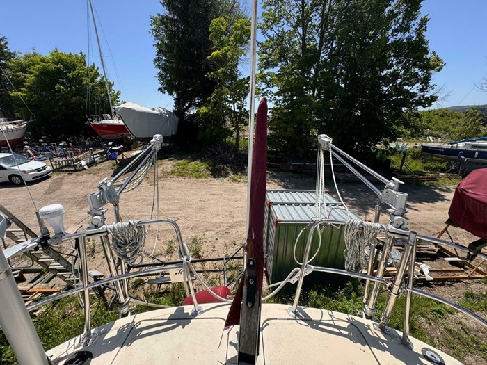 1984 Beneteau 32.5 First Photo 14 sur 22